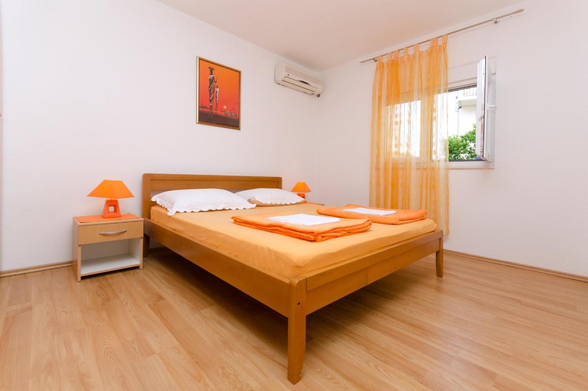 City Apartments Nada Makarska Buitenkant foto